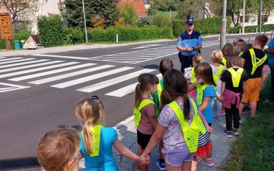 Obisk policista pri prvošolcih